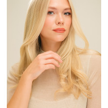 ICON Spruzzo di finitura finito. Tenuta delicata per i capelli ICON Spruzzo di finitura finito. Tenuta delicata per i capelli